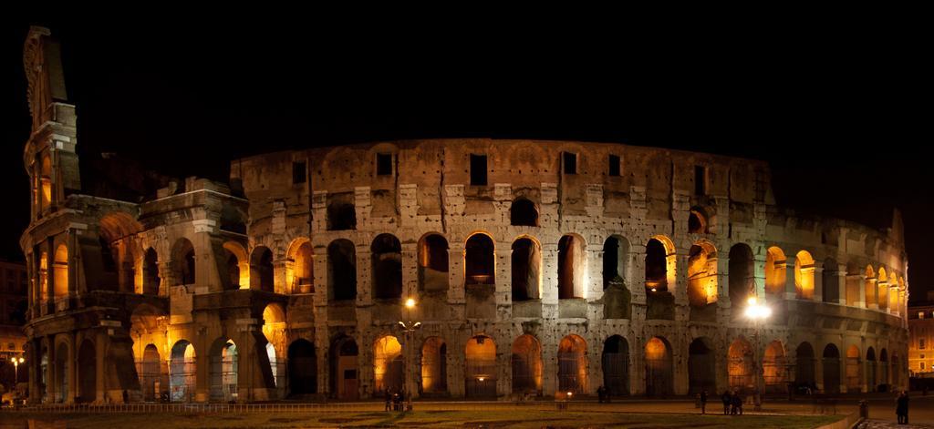 Viale Del Colosseo Acomodação com café da manhã Roma Exterior foto